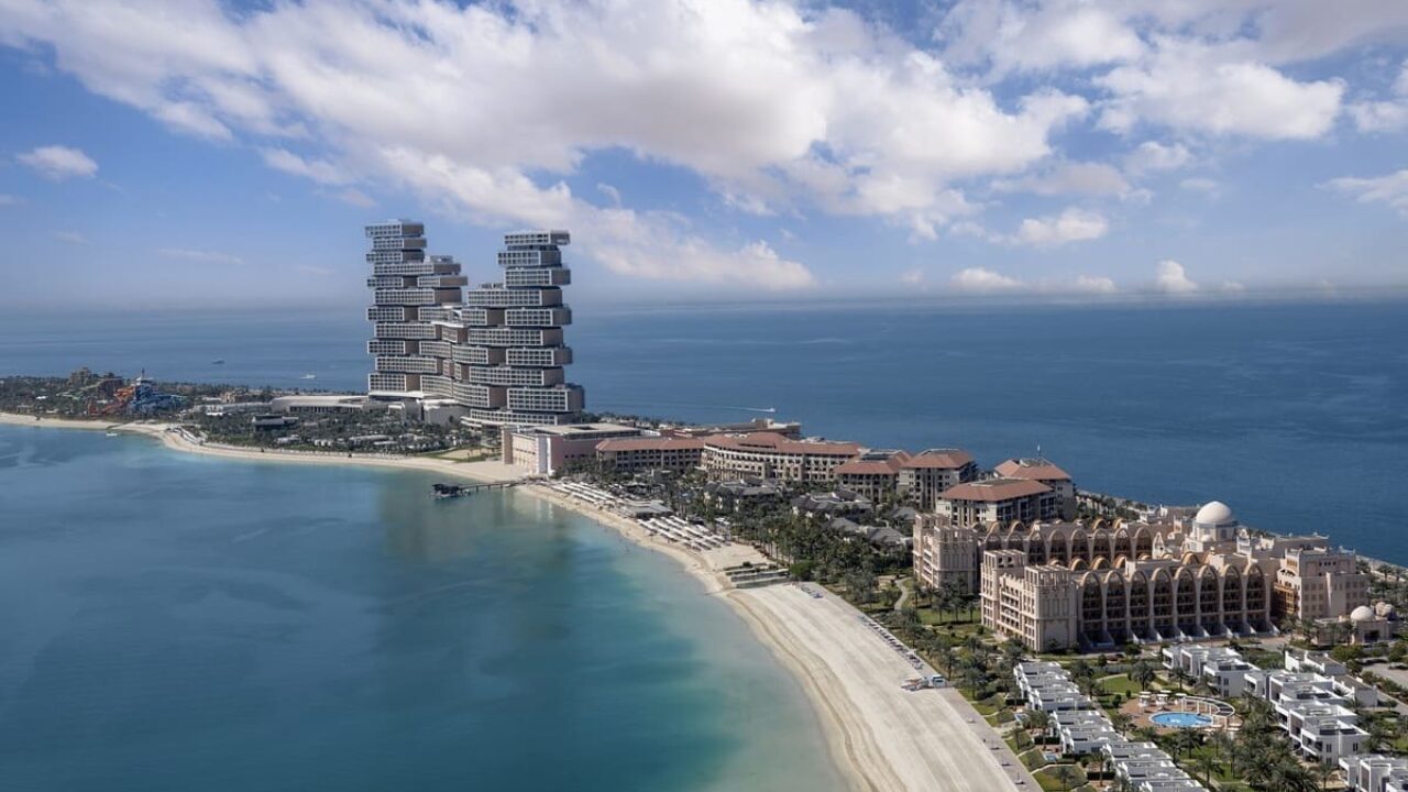 Ultra-high-net-worth-individuals-dominate-Dubais-vibrant-luxury-villa-market-amid-increasing-sales