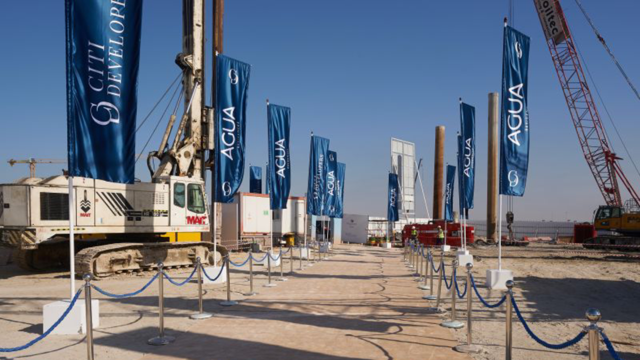 Aqua Residences Luxury Waterfront Living on Dubai Islands