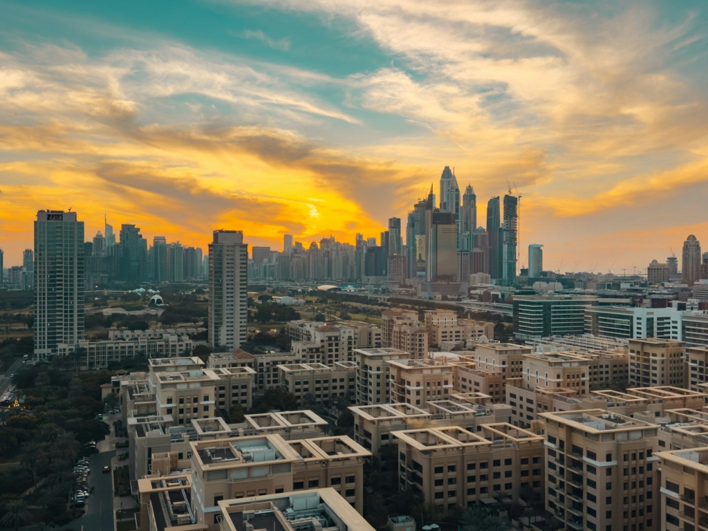 Dubai skyline at sunset illustrating prime locations that support pricing power